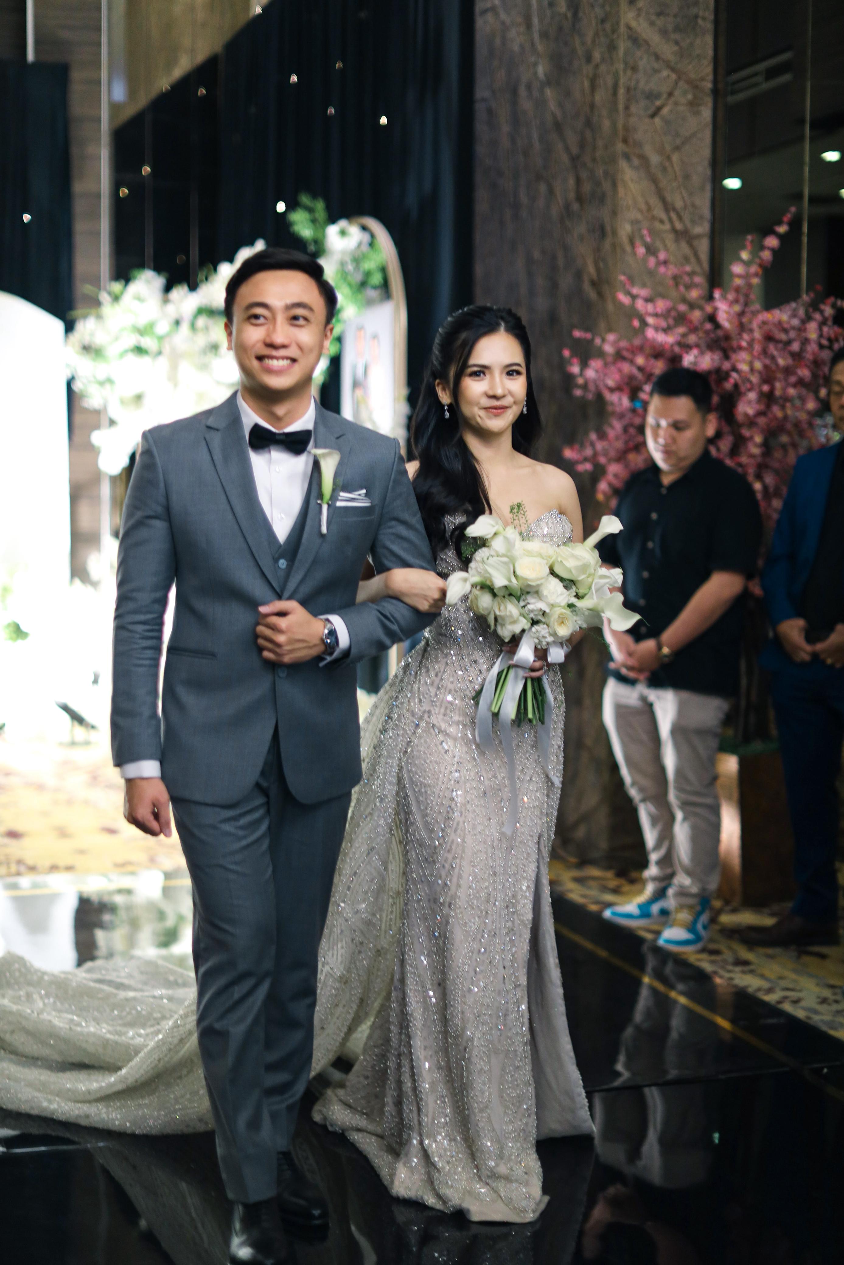 testimoni HENRI WIDIYANTO & MELIA SINDY